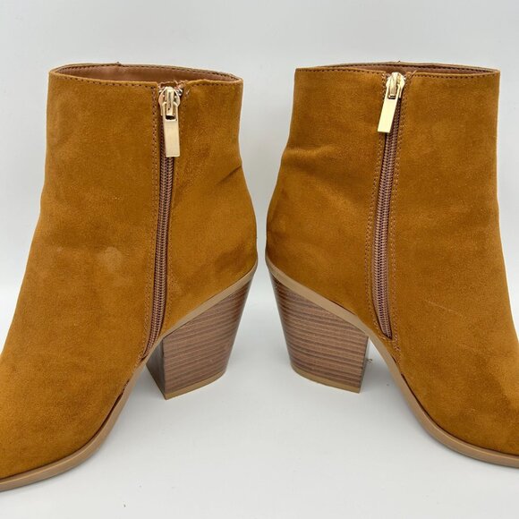 Bamboo Upstream Tan Suede Ankle Boots With Block Heel Western Size 10 Zippers - Picture 7 of 11
